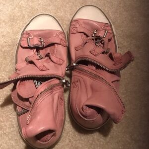 Ash Pink Mauve leather High-Top Sneakers with Zipper Detail